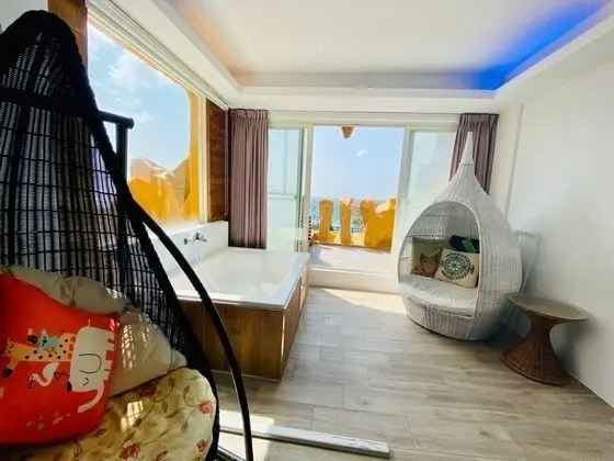 Deluxe Tek Büyük Yataklı Oda, 1 Çift Kişilik Yatak, Balkon, Okyanus Manzaralı