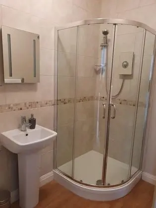 Superior Tek Büyük Yataklı Oda, Banyolu/Duşlu