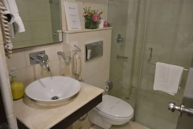 Standard Oda, 1 Çift Kişilik Yatak