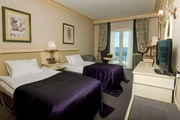 Superior Deniz Manzaralı Oda