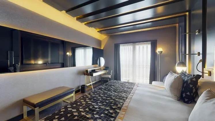 https://images.etstur.com/imgproxy/resize/2560x1440/files/images/hotelImages/etsrooms/166/Rocks_Hotel_20260216122854_2.jpg
