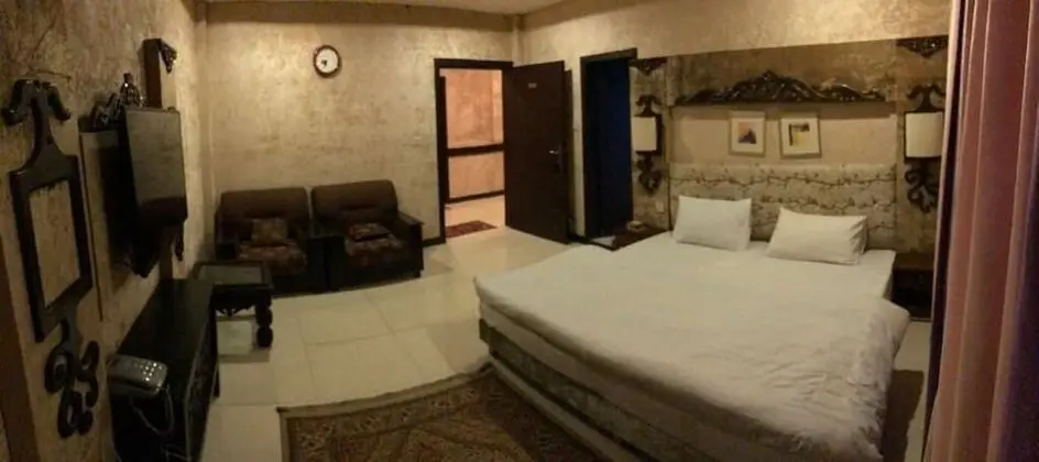 Tek Büyük Yataklı Oda