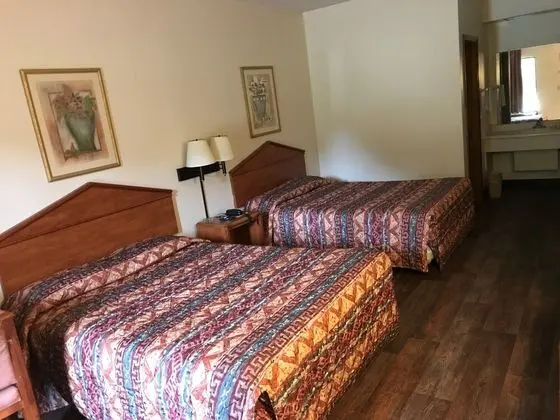 Standard Oda, 2 Büyük (Queen) Boy Yatak, Sigara İçilmez, Buzdolabı ve Mikrodalga