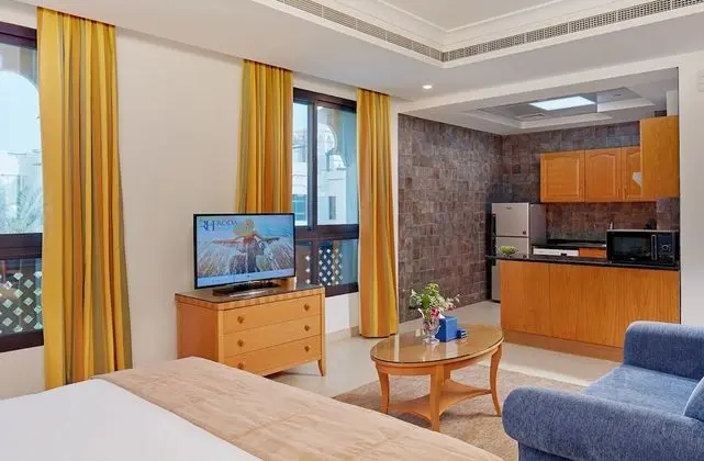 3 Bedroom Beach View