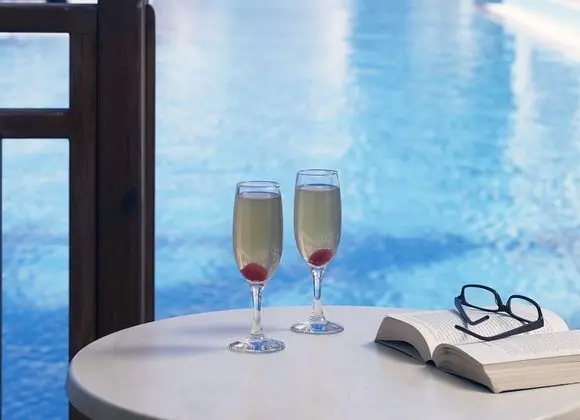 Tek Büyük veya İki Ayrı Yataklı Oda (Sharing Pool)