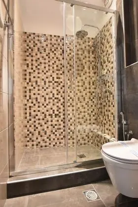 Standard Tek Büyük veya İki Ayrı Yataklı Oda, Bahçe Manzaralı