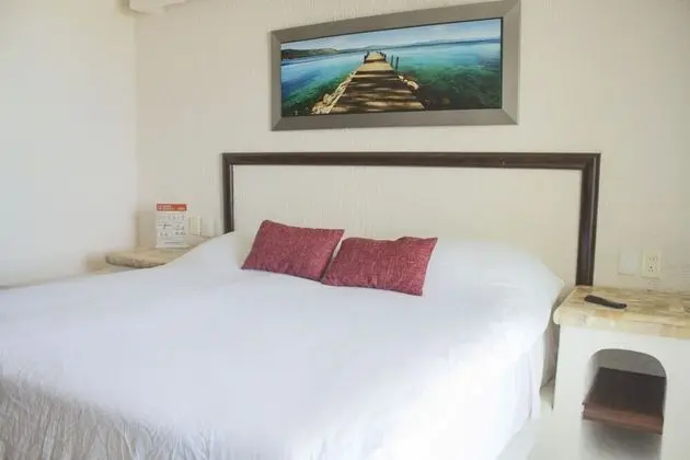 3603: Junior Suite, Multiple Beds, Sea View, Oceanfront