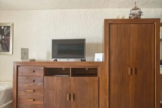 3603: Junior Suite, Multiple Beds, Sea View, Oceanfront