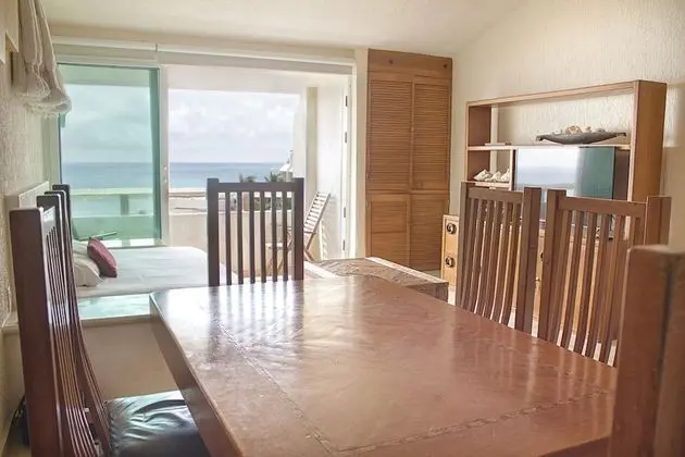 3811: Family Loft, 2 Double Beds, Sea View, Beachfront
