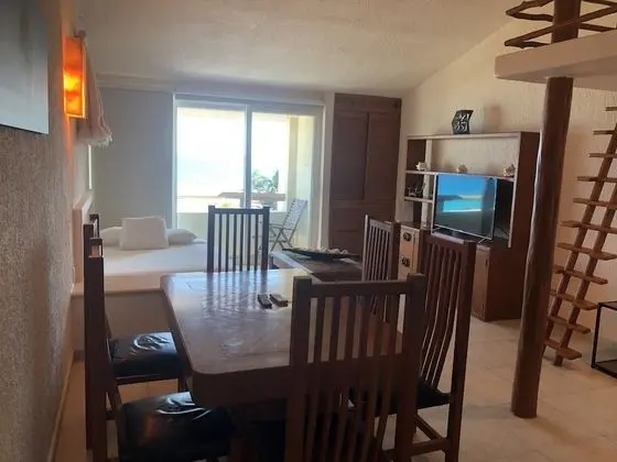 3811: Family Loft, 2 Double Beds, Sea View, Beachfront