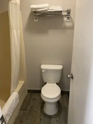 Süit, 2 Çift Kişilik Yatak
