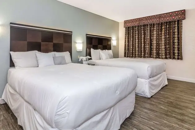 Standard Oda, 2 Büyük (Queen) Boy Yatak, Sigara İçilmez