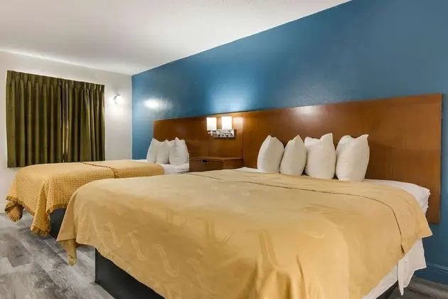 Oda, Birden Çok Yatak, Sigara İçilmez