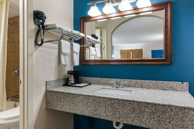 Oda, Birden Çok Yatak, Sigara İçilmez