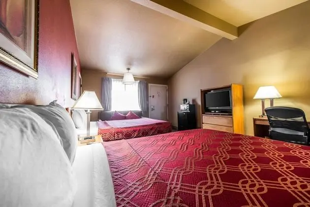 Standard Oda, 2 Büyük (Queen) Boy Yatak, Sigara İçilmez