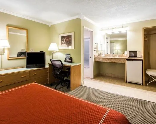 Standard Oda, 1 Büyük (Queen) Boy Yatak, Sigara İçilmez