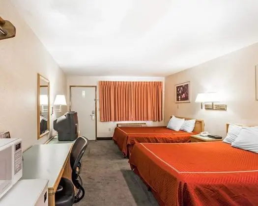 Standard Oda, 2 Büyük (Queen) Boy Yatak, Sigara İçilmez