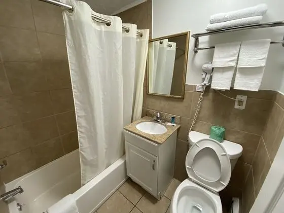 Standard Oda, 1 Büyük (Queen) Boy Yatak