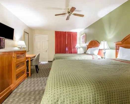 Standard Oda, 2 Büyük (Queen) Boy Yatak, Sigara İçilebilir