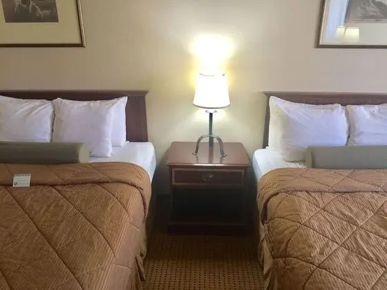 Standard Oda, 2 Büyük (Queen) Boy Yatak, Sigara İçilmez