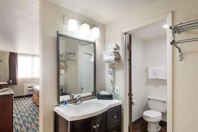 Standard Oda, 2 Büyük (Queen) Boy Yatak, Sigara İçilmez