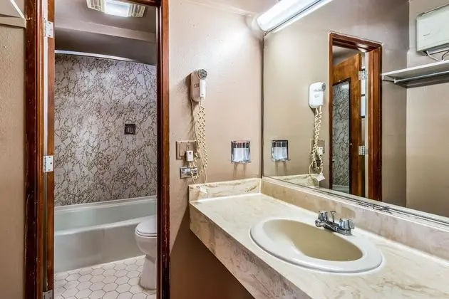 Standard Oda, 2 Büyük (Queen) Boy Yatak, Sigara İçilmez, Dağ Manzaralı