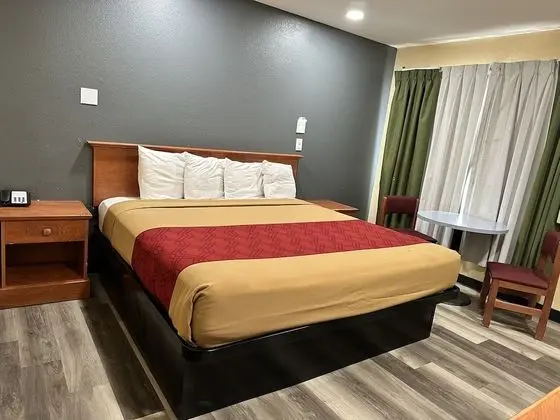 Oda, 1 En Büyük (King) Boy Yatak, Sigara İçilmez