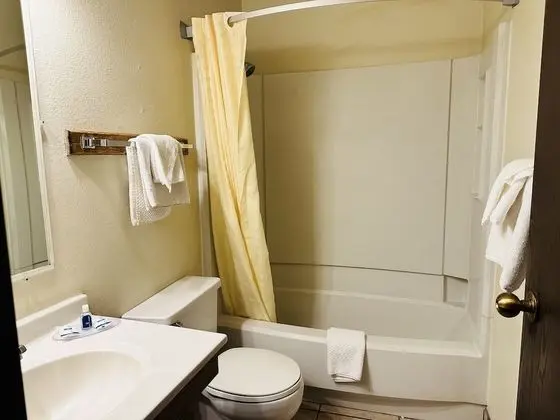 Oda, 1 En Büyük (King) Boy Yatak, Sigara İçilmez