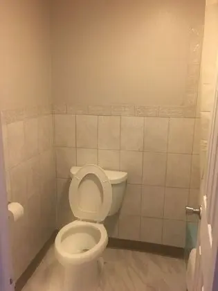 Tek Büyük Yataklı Oda, 2 Büyük (Queen) Boy Yatak, Sigara İçilebilir