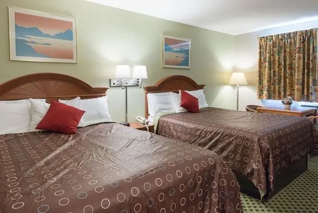 Standard Oda, 2 Büyük (Queen) Boy Yatak, Sigara İçilmez
