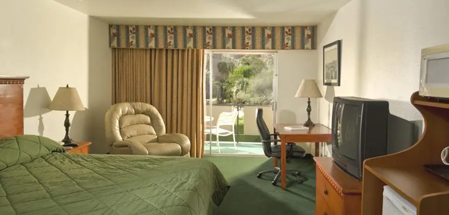 1 Çift ​​kişilik Yatak King Size Bed