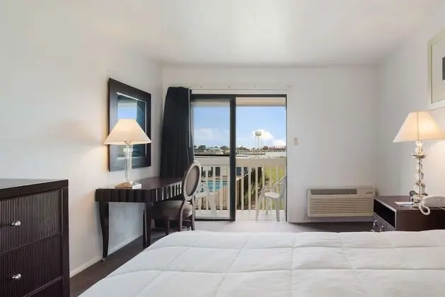 Standard Oda, 1 Çift Kişilik Yatak, Engellilere Uygun, Sigara İçilmez