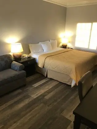 Oda, 1 En Büyük (King) Boy Yatak ve Çekyat, Sigara İçilmez