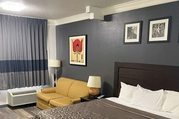 Oda, 1 En Büyük (King) Boy Yatak ve Çekyat, Sigara İçilmez