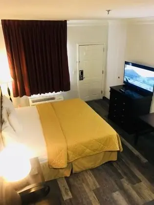 Oda, 1 En Büyük (King) Boy Yatak ve Çekyat, Sigara İçilmez