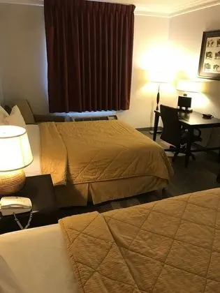 Oda, 2 Büyük (Queen) Boy Yatak, Sigara İçilmez