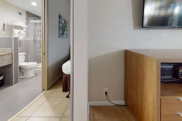 Standard Room, 2 Queen Beds, Garden View, No Pets Allowed