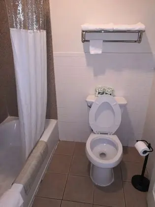 Economy Tek Büyük Yataklı Oda