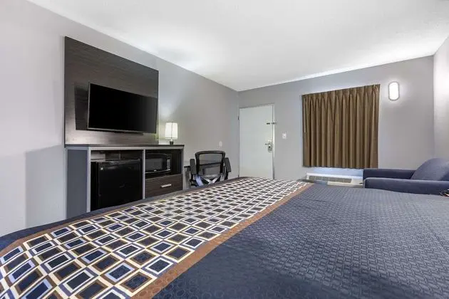 Oda, 1 En Büyük (King) Boy Yatak, Engellilere Uygun, Sigara İçilmez