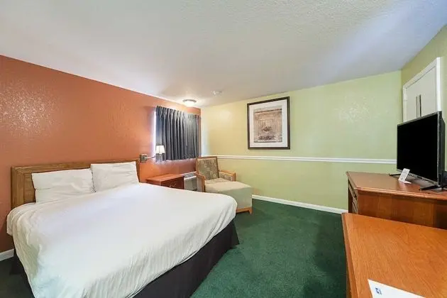 Standard Oda, 1 Büyük (Queen) Boy Yatak, Sigara İçilmez