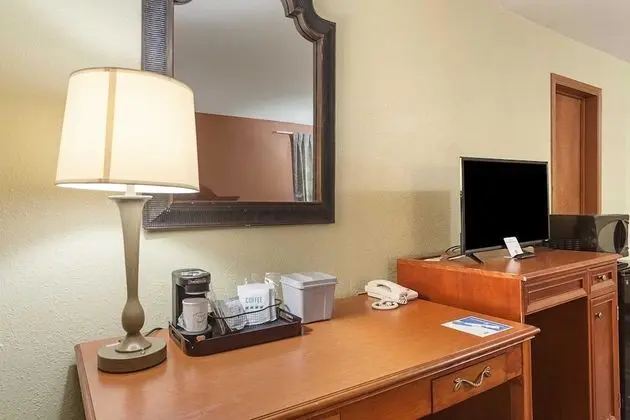 Standard Oda, 1 Büyük (Queen) Boy Yatak, Sigara İçilmez