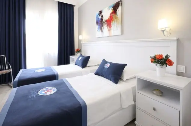 Deluxe Suite İki Ayrı Yataklı Oda