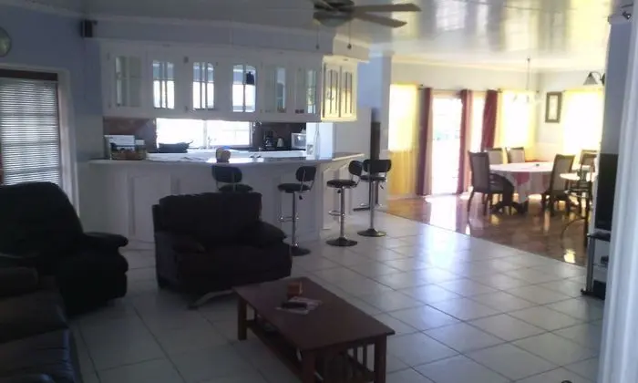 Superior House, 3 Bedrooms (Upper Level)