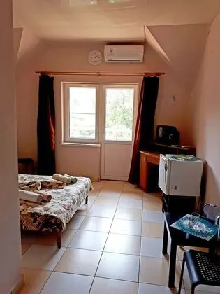 Tek Büyük Yataklı Oda