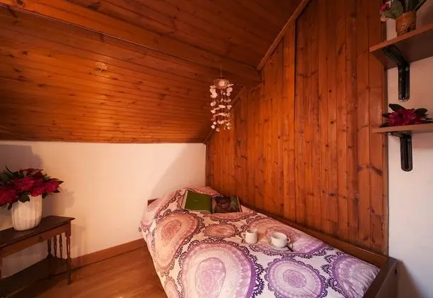 Family Apart Daire, Birden Çok Yatak, 2 Banyolu, Bahçeli (Rododendro Rosso)