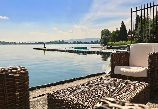 Family Apart Daire, Birden Çok Yatak, 2 Banyolu, Bahçeli (Rododendro Rosso)