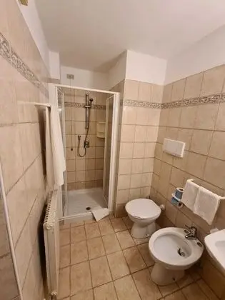 Classic Tek Büyük veya İki Ayrı Yataklı Oda