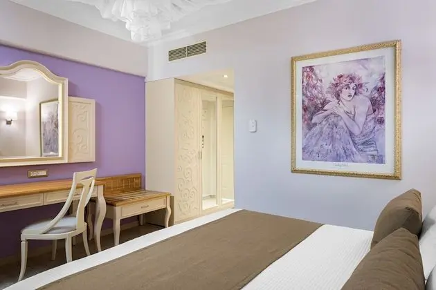 Deluxe Room, Land View