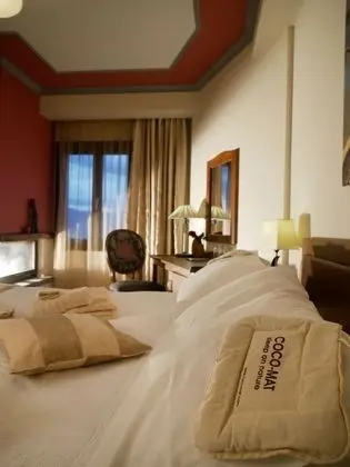 Deluxe Tek Büyük Yataklı Oda, Şömine