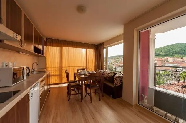 Apart Daire, Küçük Mutfak, Dağ Manzaralı (Free WiFi)